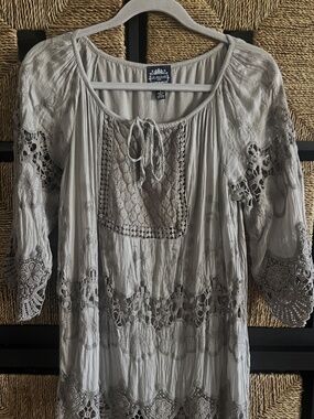 Le Marais Paris Silk Blend Tunic Blouse